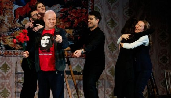 Спектакль «Розыгрыш», Октябрьский