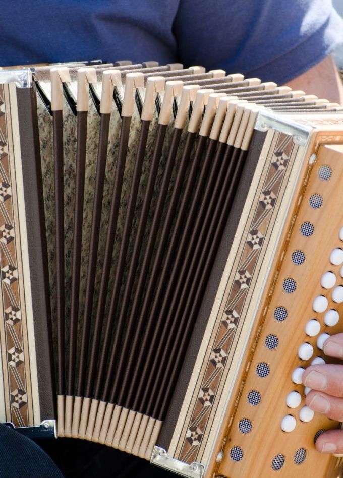 Концерт из песен Мудариса Газетдинова