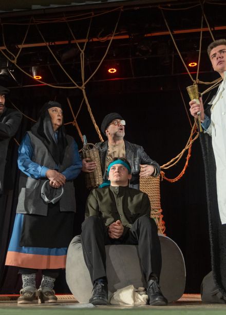 Я, бабушка, Илико и Илларион