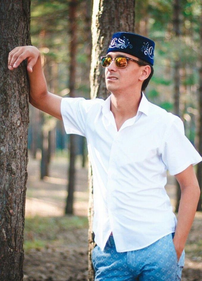 Рустам Асадуллин